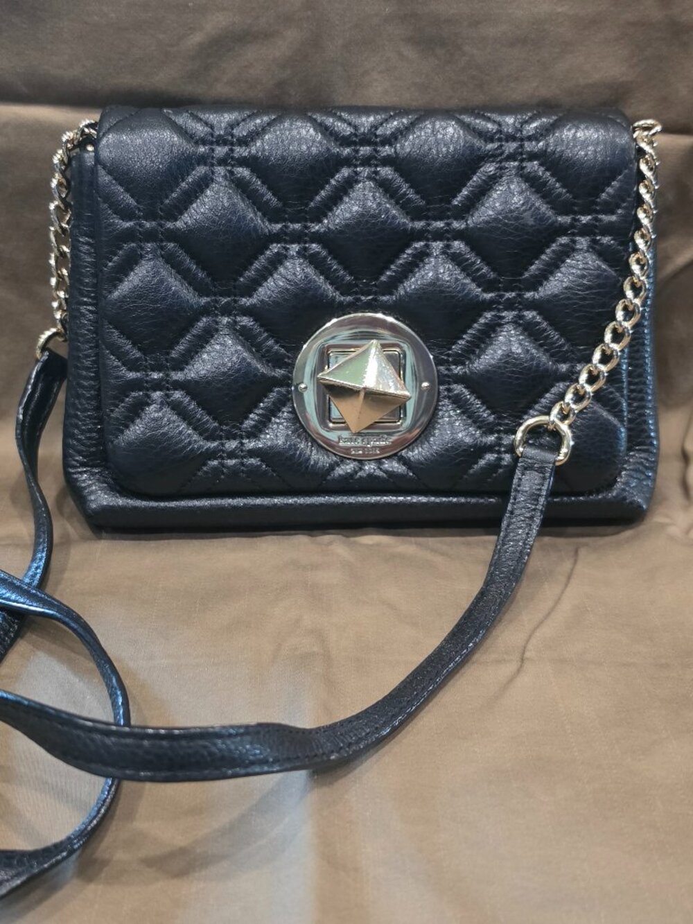 KATE SPADE QUITED CROSSBODY